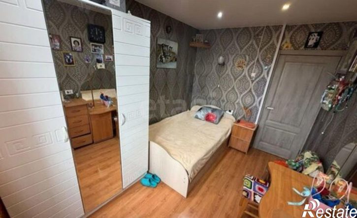 3-комн квартира ул Кабанская, 8,  д. 8