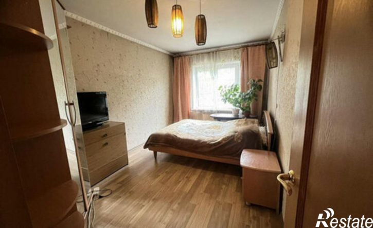 3-комн квартира пр-кт Строителей, 52,  д. 52