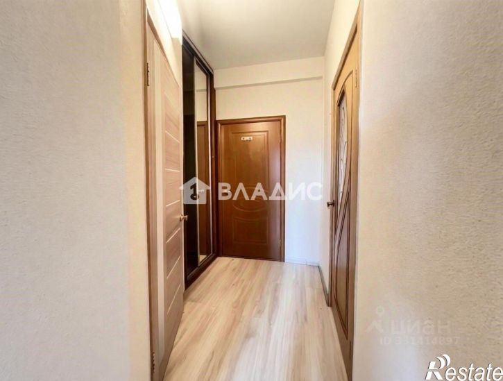 1-комн квартира 111-й микрорайон, 15