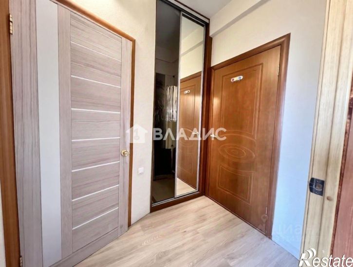 1-комн квартира 111-й микрорайон, 15