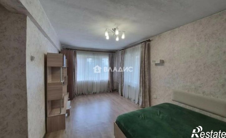 2-комн квартира улица Гагарина, 59,  д. 59