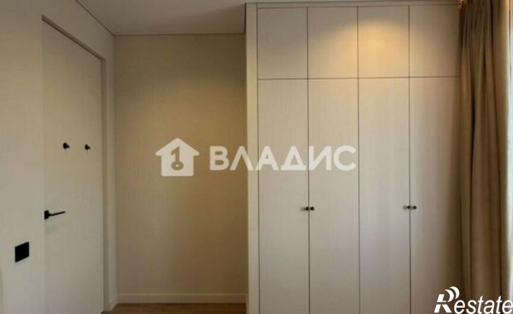 4-комн квартира улица Бабушкина, 1 к2,  д. 1 к2