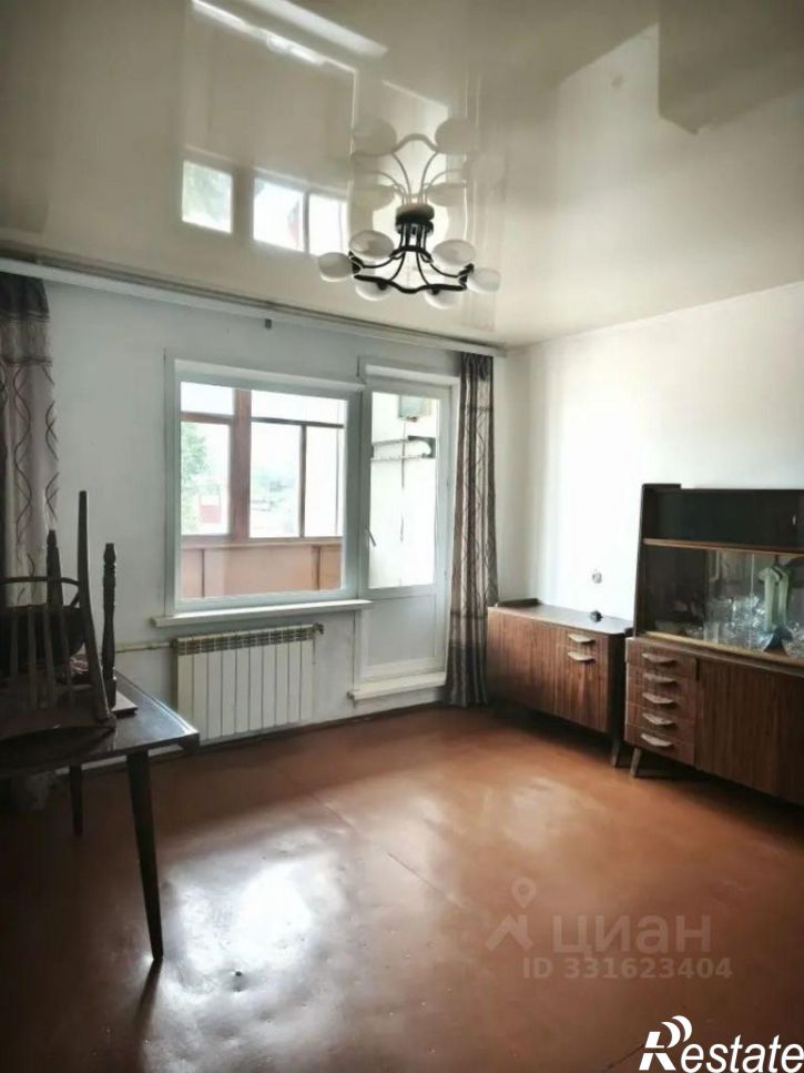 3-комн квартира улица Толстого, 2,  д. 2