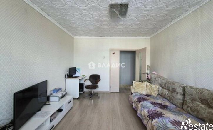 3-комн квартира улица Пугачёва, 17Б,  д. 17Б