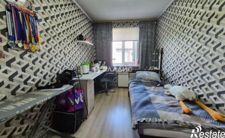 3-комн квартира улица Пугачёва, 17Б,  д. 17Б
