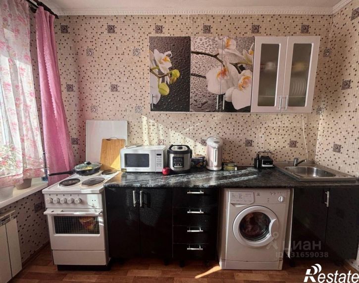 2-комн квартира пр-кт Строителей, 44,  д. 44