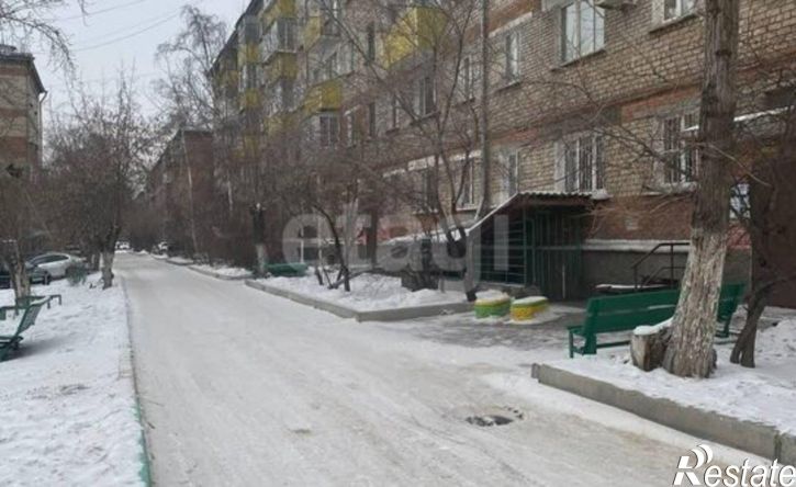 2-комн квартира ул Борсоева, 3,  д. 3