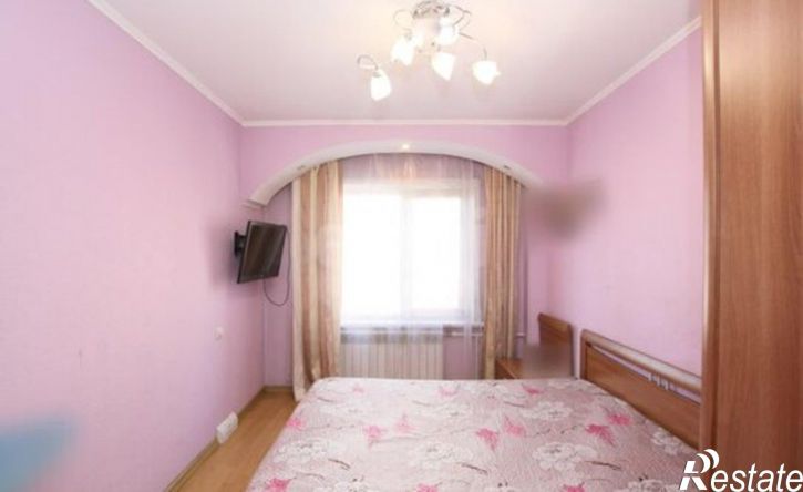 3-комн квартира пр-кт Строителей, 56,  д. 56