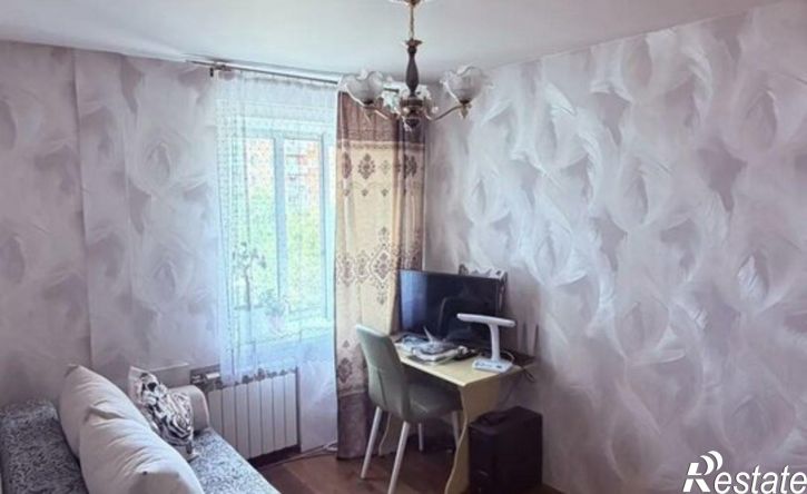 2-комн квартира 111-й микрорайон, 11