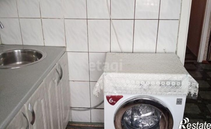 1-комн квартира ул Юного Коммунара, 10,  д. 10