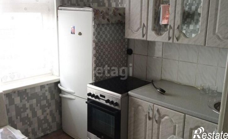 1-комн квартира ул Юного Коммунара, 10,  д. 10