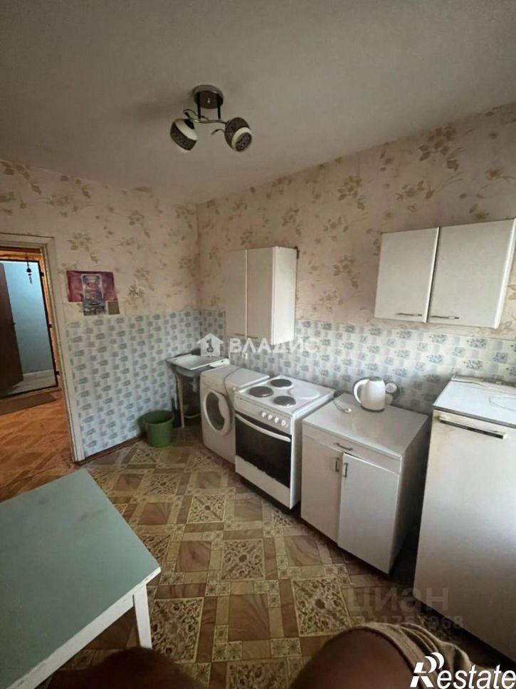 2-комн квартира микрорайон 148В, 8/2