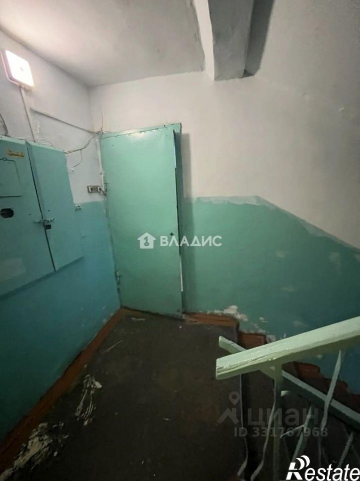 2-комн квартира микрорайон 148В, 8/2