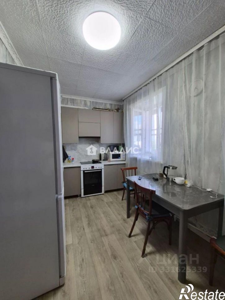 3-комн квартира ул Пугачева, 17б,  д. 17б