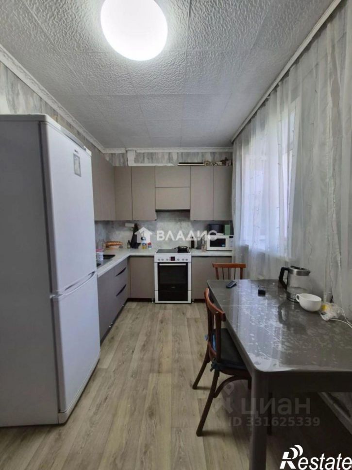 3-комн квартира ул Пугачева, 17б,  д. 17б