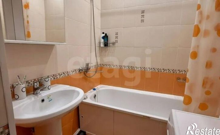 2-комн квартира ул Строителей, 40,  д. 40