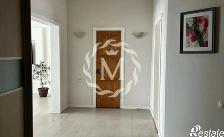 5-комн квартира ул Жердева, 40/5,  д. 40/5