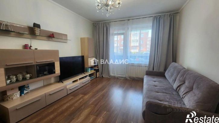 2-комн квартира микрорайон 140А, 16