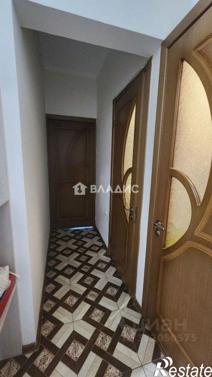2-комн квартира микрорайон 140А, 16