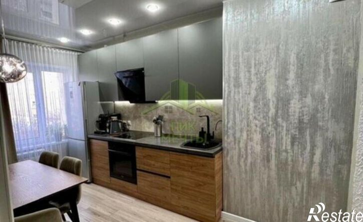 3-комн квартира пр-кт Строителей, 54,  д. 54