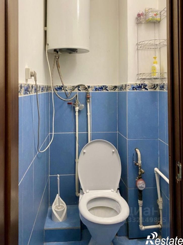 3-комн квартира пр-кт Строителей, 18,  д. 18