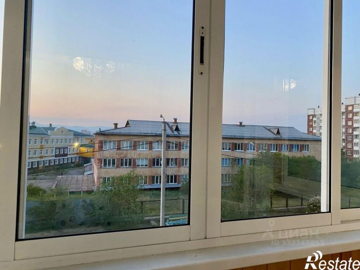 3-комн квартира пр-кт Строителей, 18,  д. 18