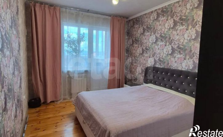 3-комн квартира микрорайон 140А, 25