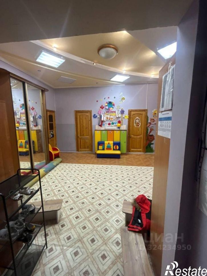 3-комн квартира 110-й микрорайон, 3