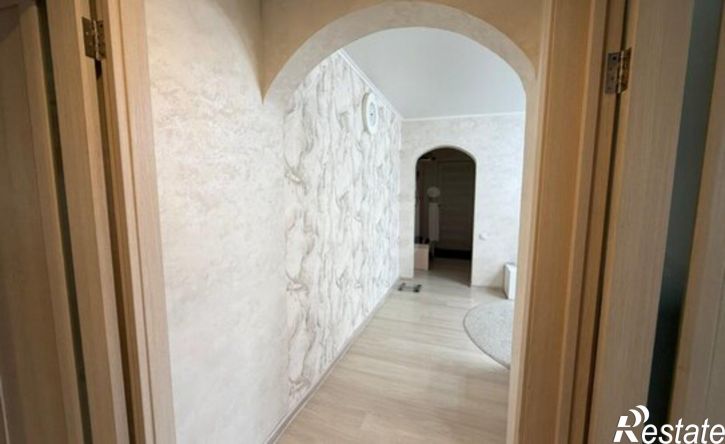 3-комн квартира ул Бабушкина, 11,  д. 11
