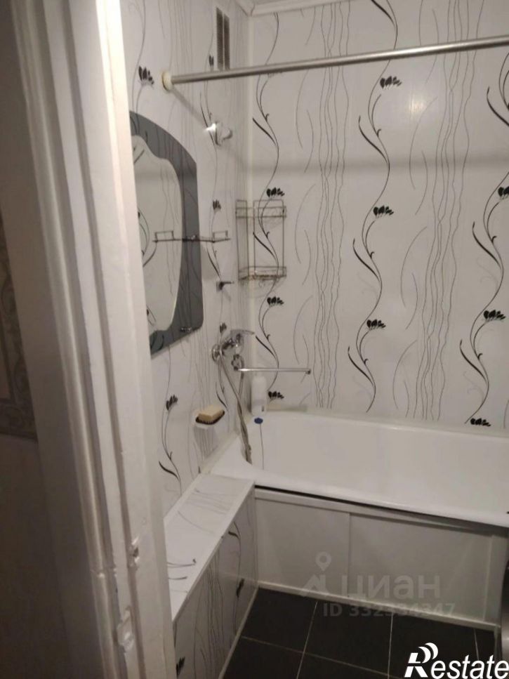 4-комн квартира ул Туполева, 15,  д. 15