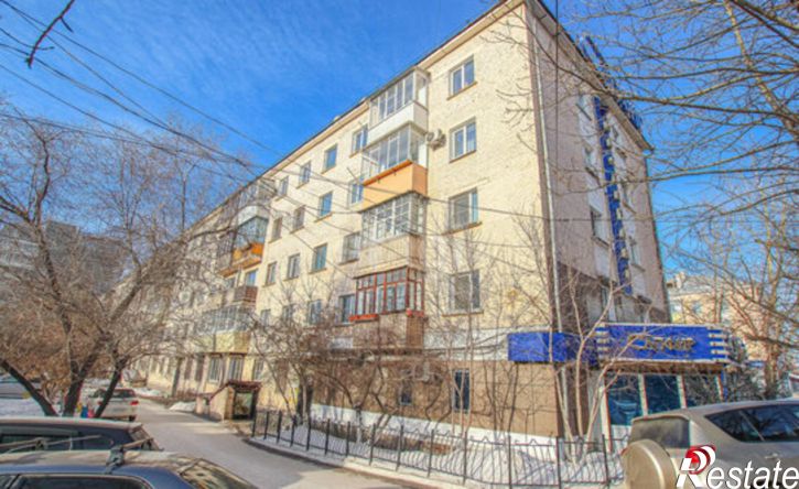 4-комн квартира пр-кт 50-летия Октября, 4,  д. 4