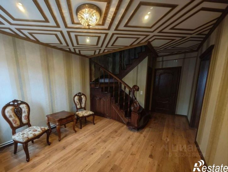 3-комн квартира 111-й микрорайон, 26