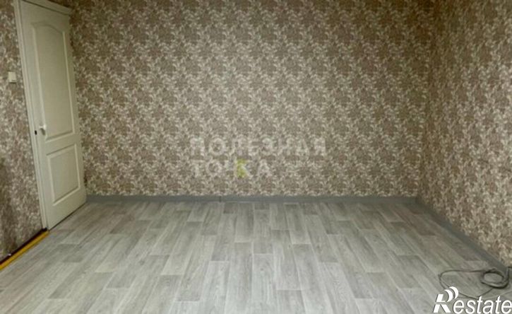 2-комн квартира 111-й микрорайон, 5/1