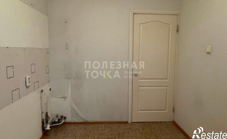2-комн квартира 111-й микрорайон, 5/1