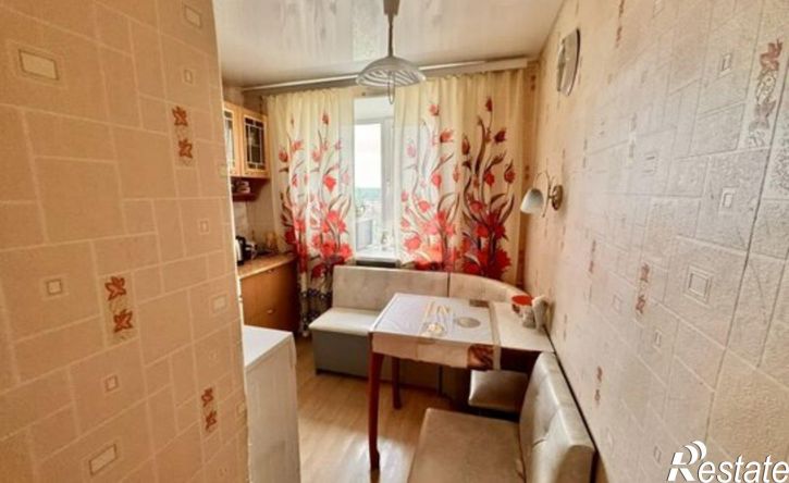 2-комн квартира ул Нестерова, 2,  д. 2