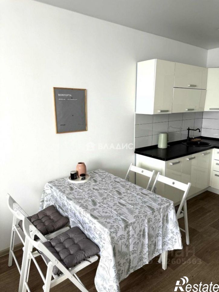 2-комн квартира ул Гагарина, 27 3,  д. 27 3,  к. 3