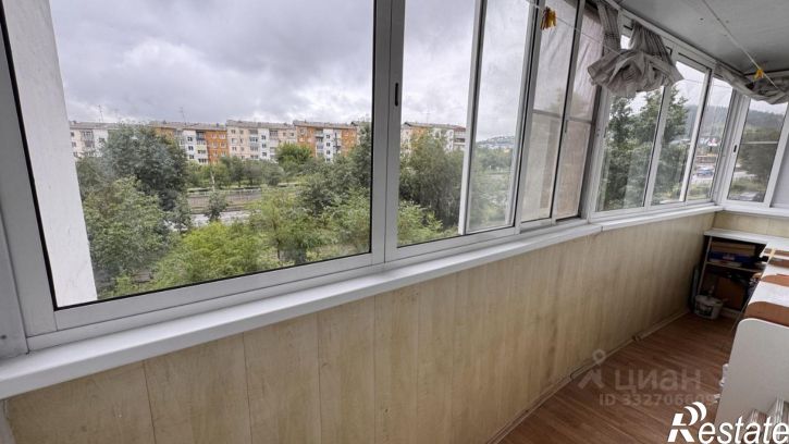 3-комн квартира пр-кт Строителей, 10,  д. 10