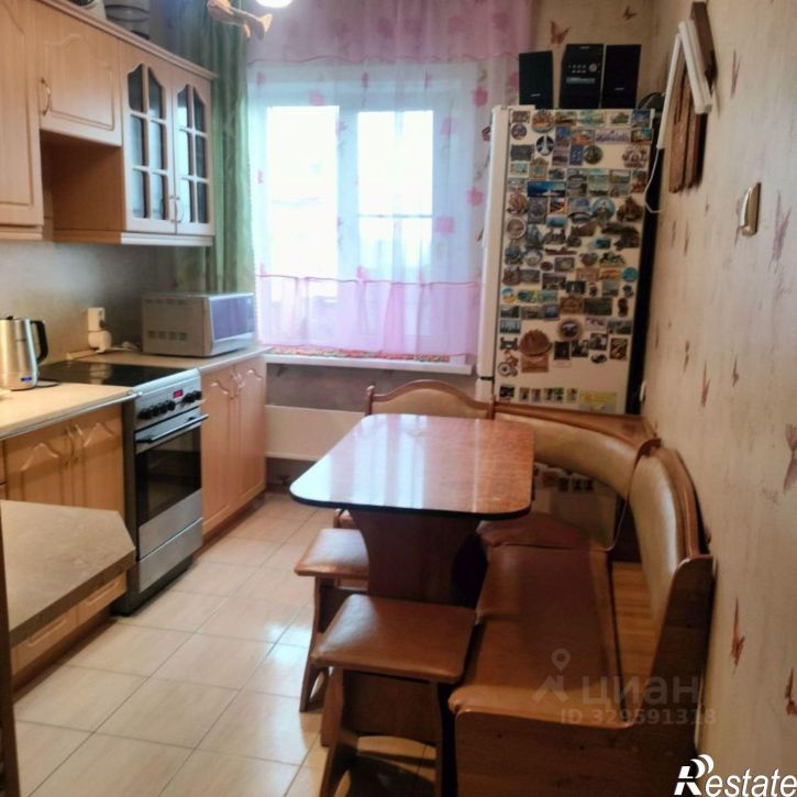 3-комн квартира микрорайон 148В, 8/2