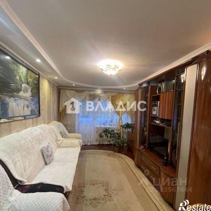 4-комн квартира ул Шумяцкого, 6,  д. 6