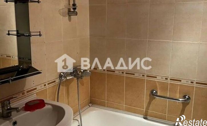 3-комн квартира ул Трубачеева, 144А,  д. 144А