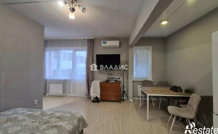 1-комн квартира микрорайон 140А, 5