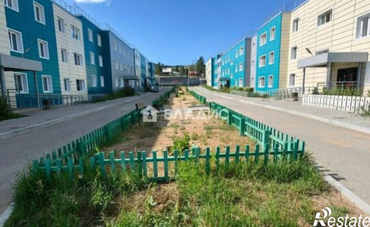 2-комн квартира микрорайон Зелёный, квартал Новый Зелёный, Изумрудная улица, 2