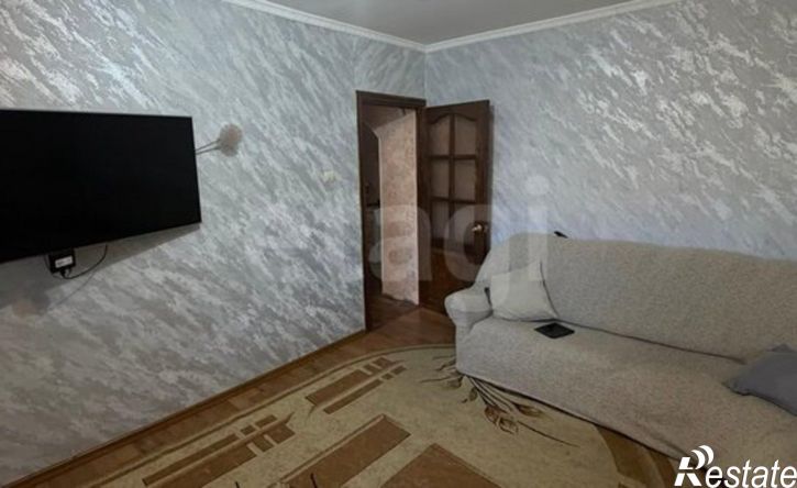 3-комн квартира ул Калашникова, 10,  д. 10