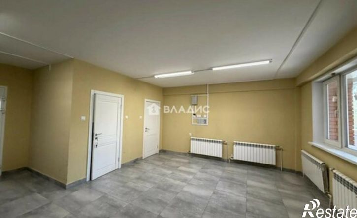 2-комн квартира 142-й микрорайон, 11