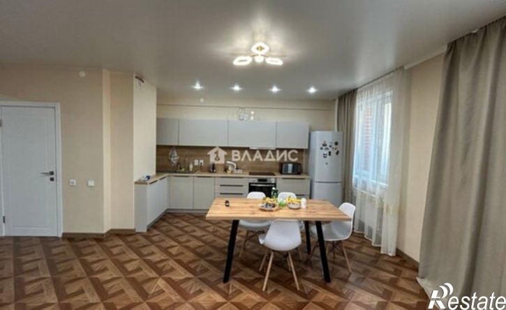 2-комн квартира 142-й микрорайон, 10