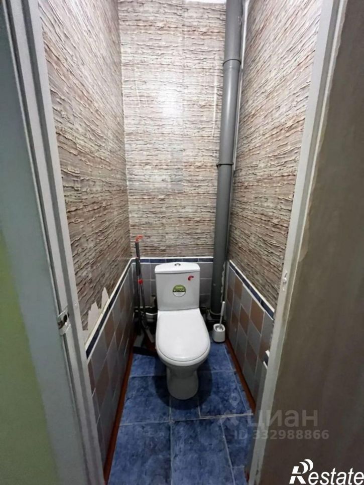 3-комн квартира 111-й квартал, 5/2