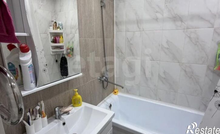 2-комн квартира пр-кт Строителей, 56,  д. 56