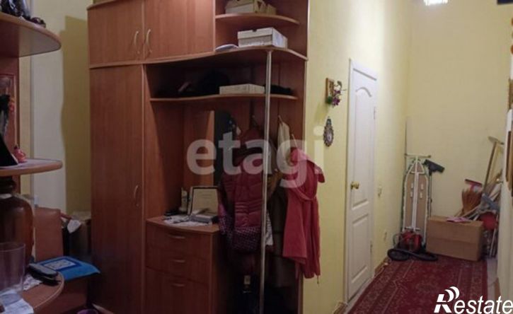 2-комн квартира 110-й микрорайон, 3
