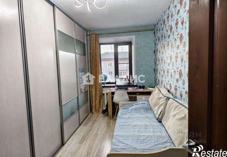 3-комн квартира ул Шумяцкого, 8,  д. 8