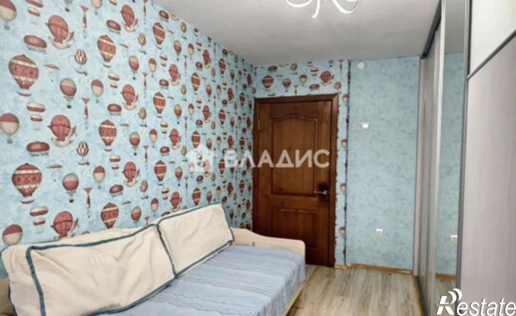3-комн квартира ул Шумяцкого, 8,  д. 8